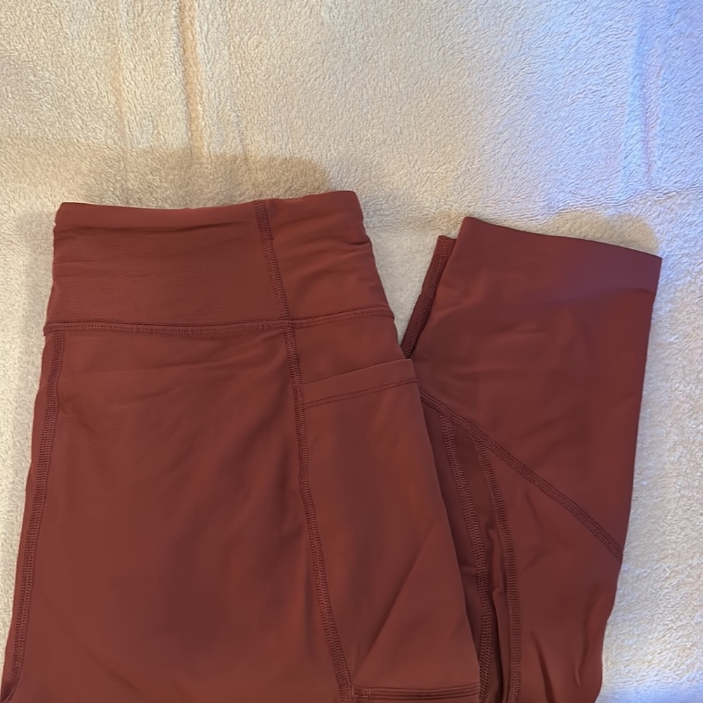 Victoria Sport Knockout Leggings